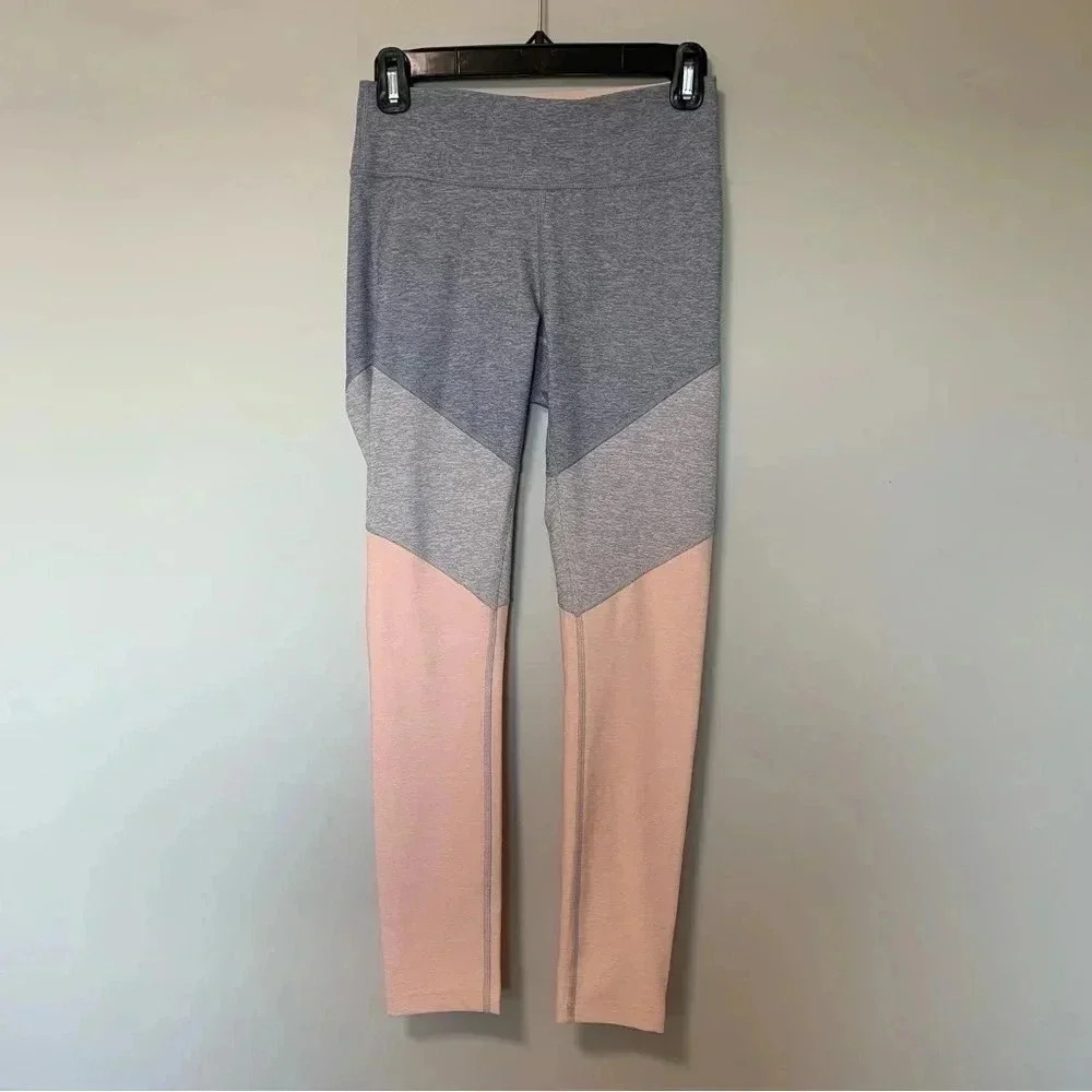 Outdoor Voices leggings